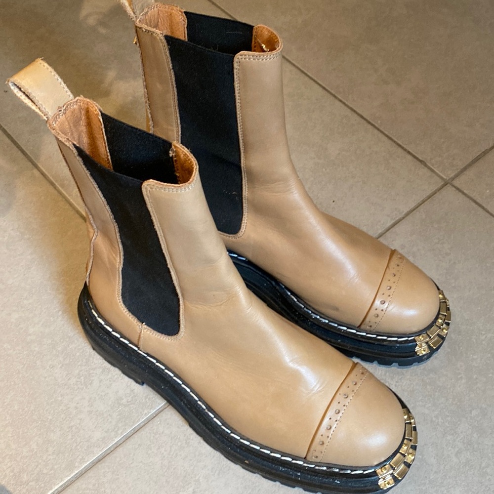 Sandro beige boots